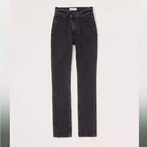 Ultra High Rise 90s Slim Straight Jean